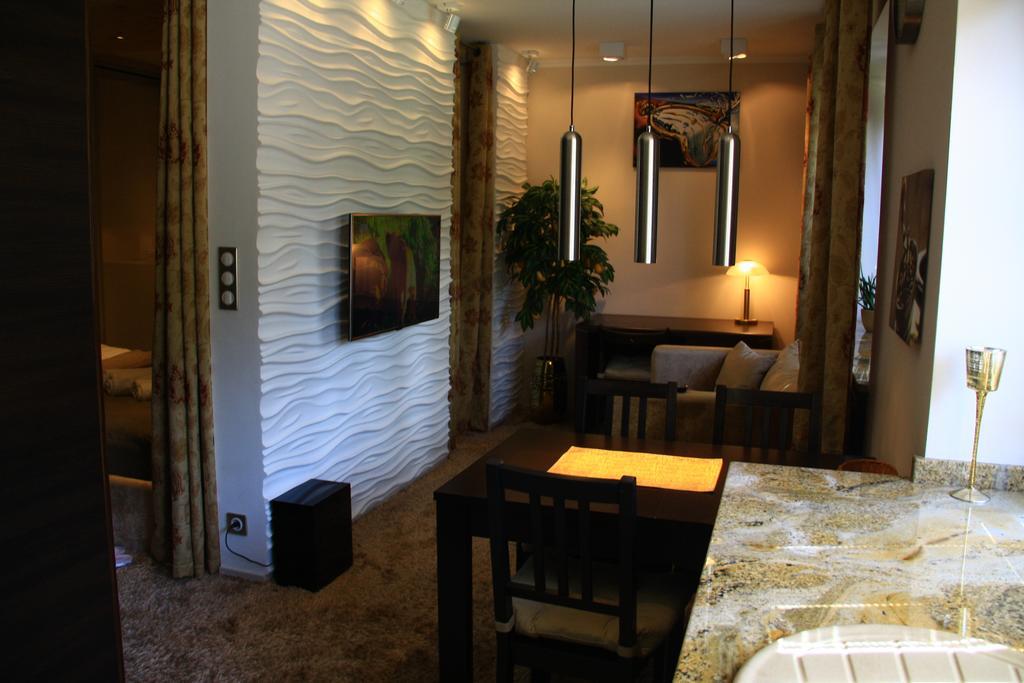 Old Muranow Apartment By Warsawresidence Group Room photo