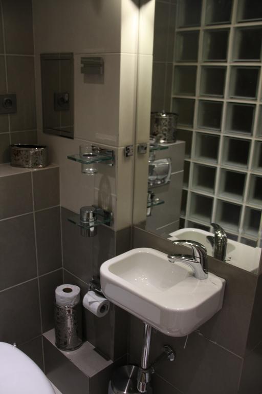 Old Muranow Apartment By Warsawresidence Group Room photo